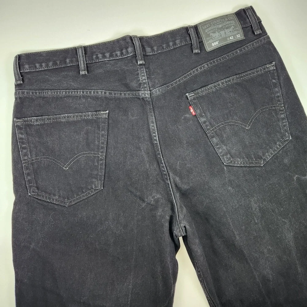 Levi's 550 Black Jeans Mens 42x32 Relaxed Fit‎ Straight Modern Casual Work Denim